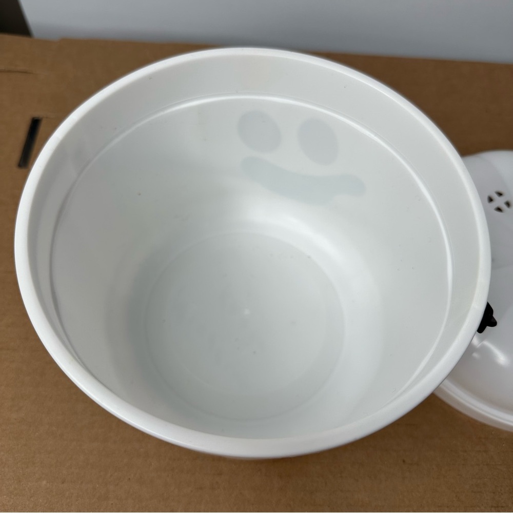 Vintage 1986 McDonalds Happy Meal Ghost Halloween Bucket and Lid 👻 - Picture 7 of 9